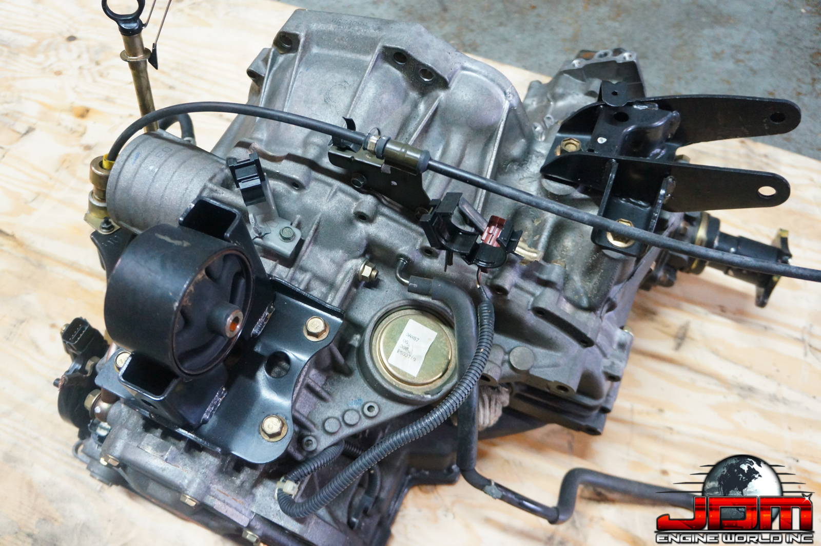 JDM NISSAN QG18DE 1.8L AWD AUTOMATIC TRANSMISSION 5 Star Quality Engines