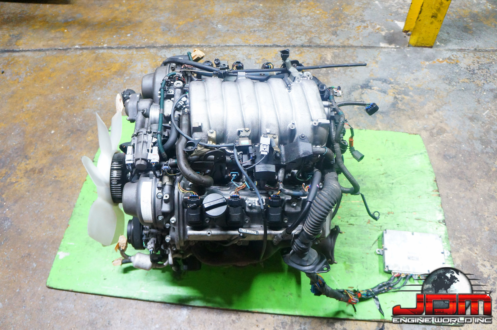 JDM 1UZ-FE GS400 SC498-05 LEXUS 00 LS400 1UZ-FE ENGINE ONLY VVTI