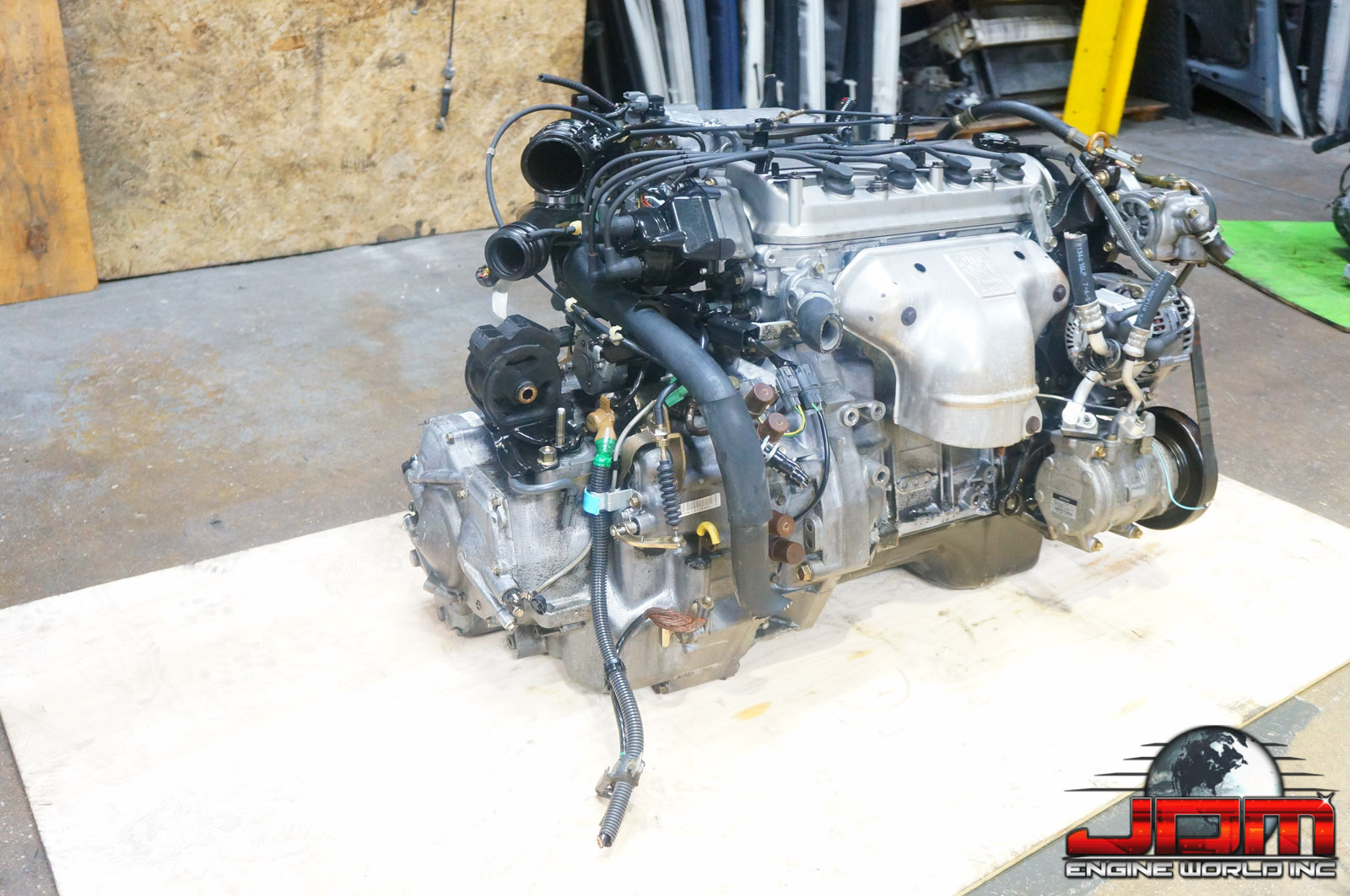 94-97 Honda Accord 2.2L Sohc 4-Cylinder Vtec Engine Automatic Trans JDM f22b
