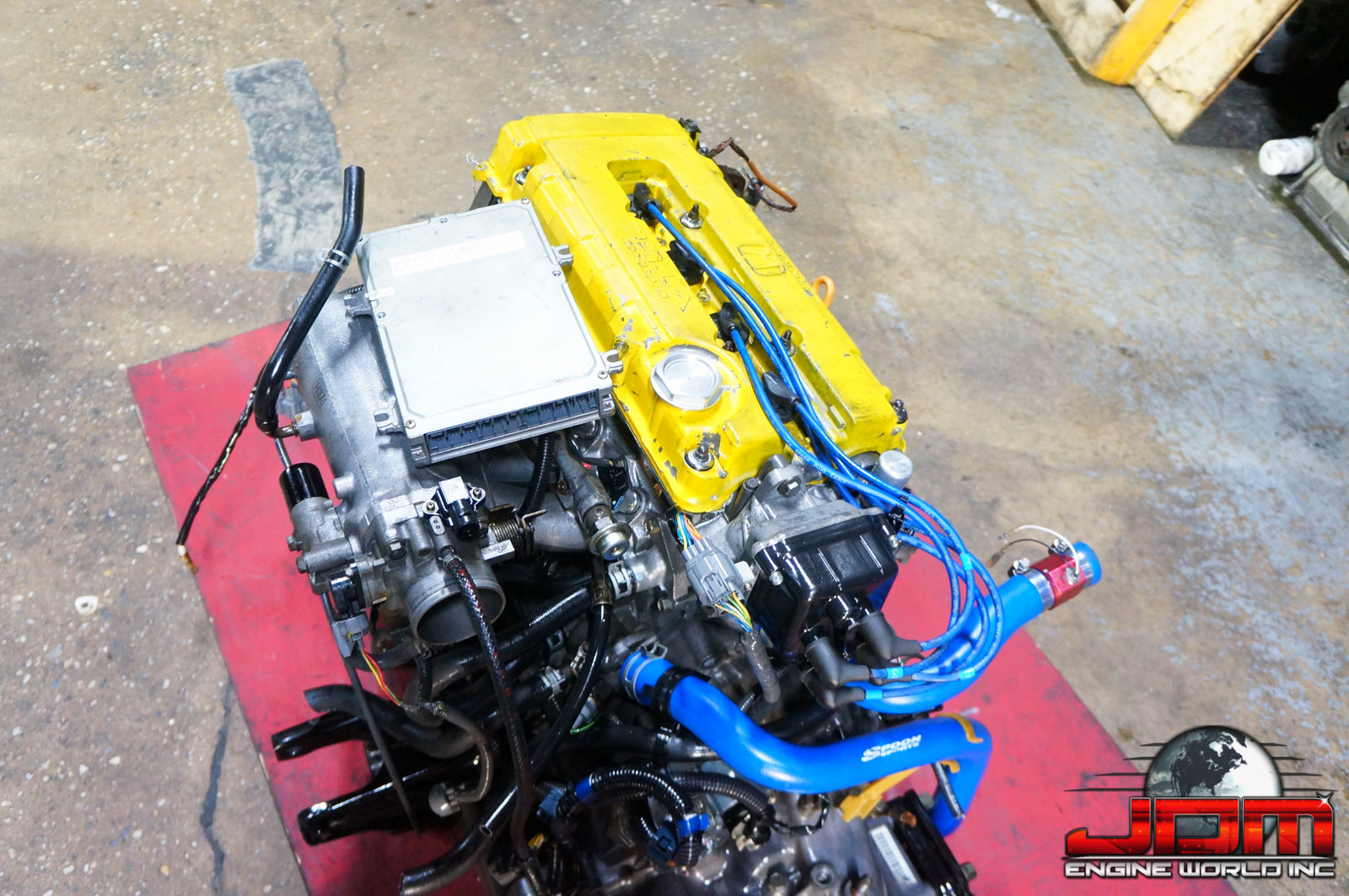 JDM 1997 Honda B18c GSR Engine With Manual Lsd Transmission Acura Integra SIR-G YELLOW